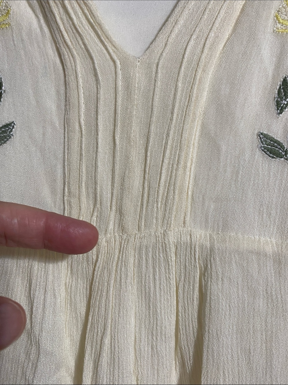 Hayden cream floral gauze lined dress size LARGE - Picture 5 of 15